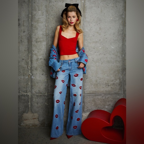 Alice Olivia FINELY OVERSIZED BUTTON DOWN $465 NEW with tag - Picture 2 of 7